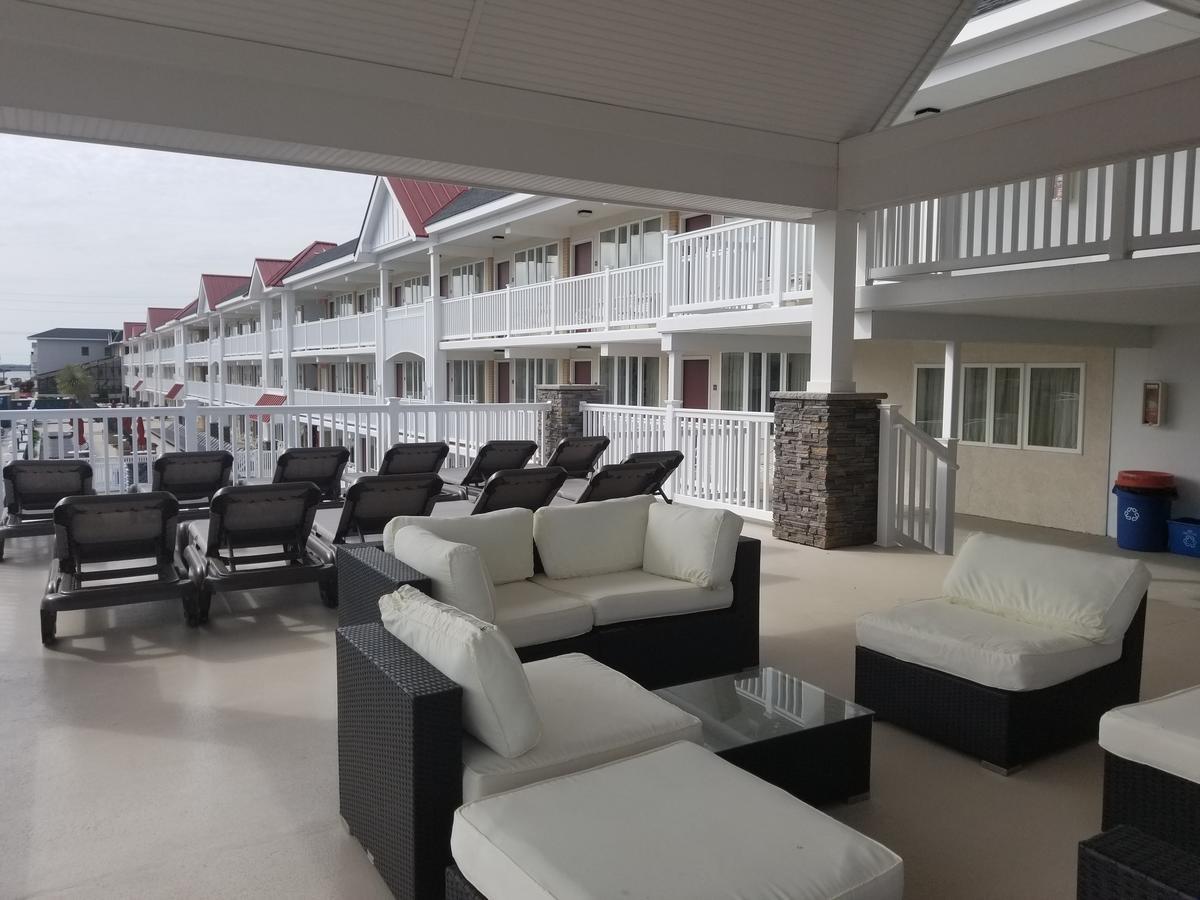 Desert Sand Resort Avalon Buitenkant foto